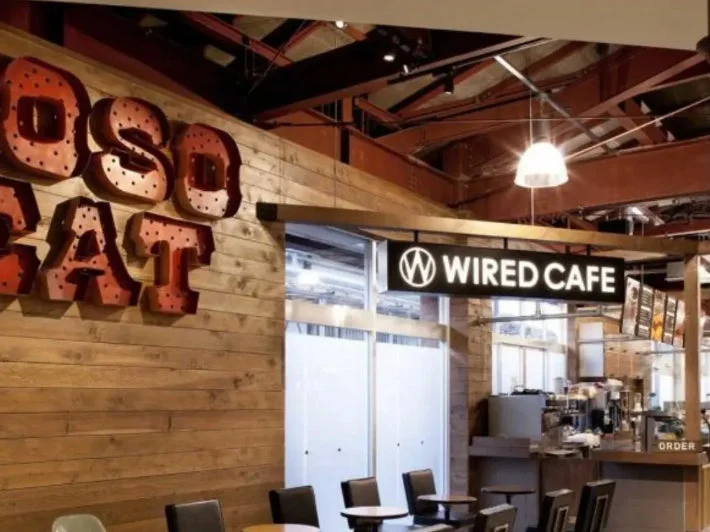 WIRED CAFE店内