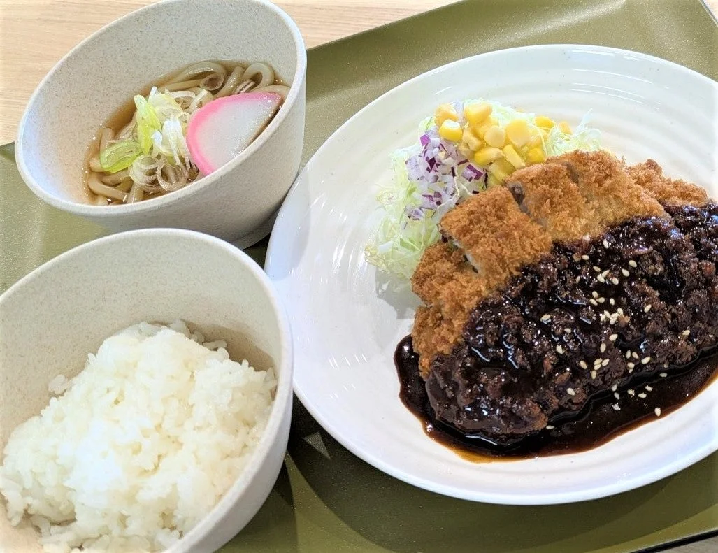 味噌カツうどん
